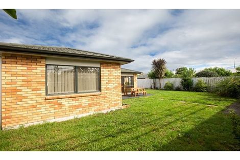 Photo of property in 53a Rathgar Road, Henderson, Auckland, 0610