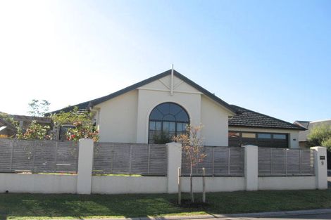 Photo of property in 9 Doneraille Place, Bethlehem, Tauranga, 3110