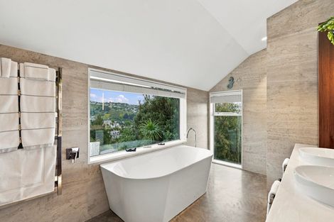 Photo of property in 50 Woodlau Rise, Huntsbury, Christchurch, 8022
