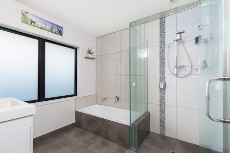 Photo of property in 138 Gloucester Road, Mount Maunganui, 3116