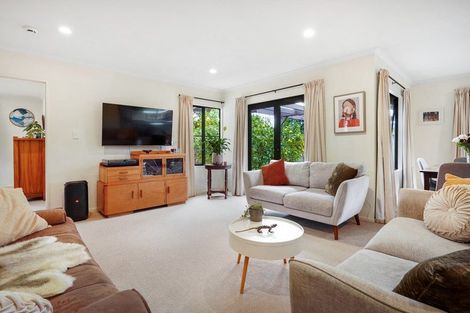 Photo of property in 15 Buckingham Place, Rototuna North, Hamilton, 3210