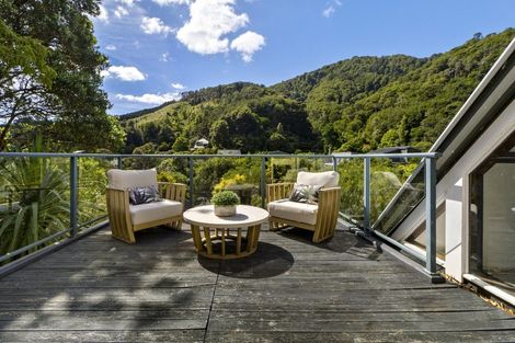 Photo of property in 12 Korimako Road, Days Bay, Lower Hutt, 5013