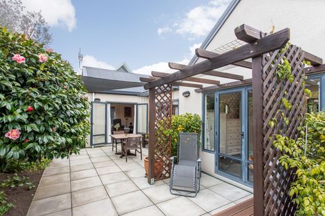 Photo of property in 155a Weston Road, St Albans, Christchurch, 8052