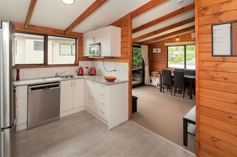 Photo of property in 15a Kereru Street, Henderson, Auckland, 0612