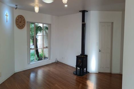 Photo of property in 1/149a Glengarry Road, Glen Eden, Auckland, 0602