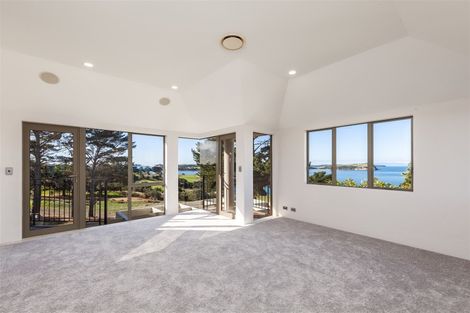 Photo of property in 364 Pinecrest Drive, Gulf Harbour, Whangaparaoa, 0930