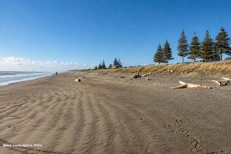Photo of property in 102 Mountain View Terrace End, Otaki Beach, Otaki, 5512