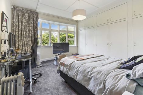 Photo of property in 7 Moana Road, Kelburn, Wellington, 6012