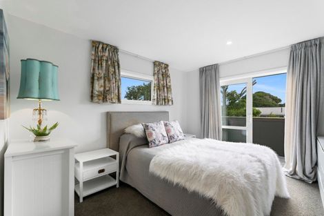 Photo of property in 35 Waione Avenue, Athenree, Waihi Beach, 3177