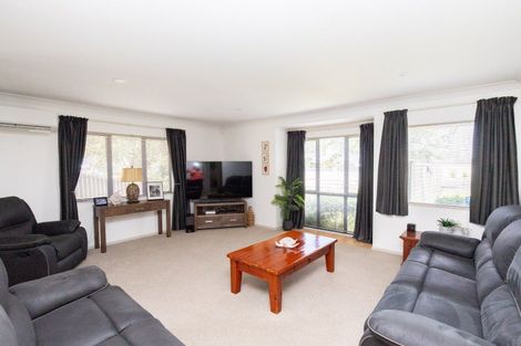 Photo of property in 1 Harris Place, Ngatea, 3503