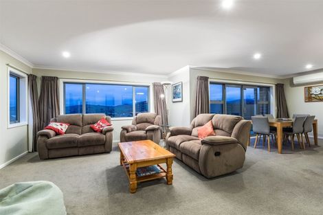 Photo of property in 55 Endeavour Drive, Whitby, Porirua, 5024
