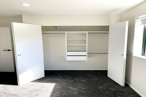 Photo of property in 11 San Ambrosio Rise, Henderson, Auckland, 0612