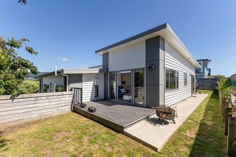 Photo of property in 21a Avion Terrace, Raumati Beach, Paraparaumu, 5032