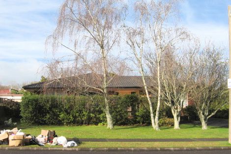 Photo of property in 56 Ray Small Drive, Pahurehure, Papakura, 2113