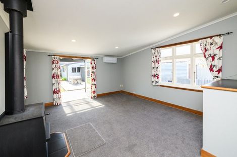 Photo of property in 7 Argyle Avenue, Takaro, Palmerston North, 4410