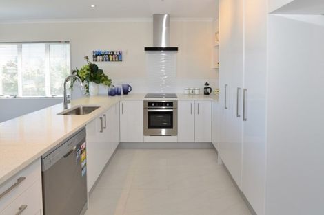 Photo of property in Santa Rosa, 16/340 Gulf Harbour Drive, Gulf Harbour, Whangaparaoa, 0930