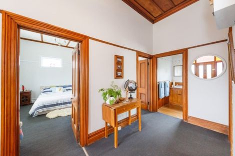 Photo of property in 234 Grey Street, Palmerston North, 4414