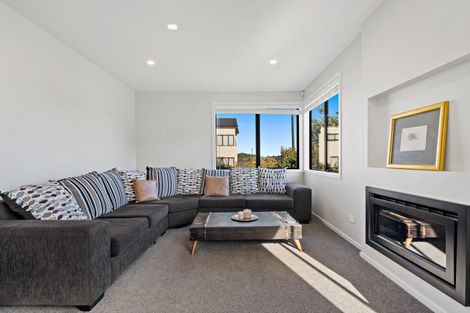 Photo of property in 3 Podgora Avenue, Kumeu, 0810