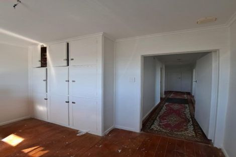 Photo of property in 220 Powderham Street, New Plymouth, 4310