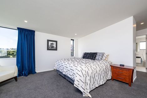 Photo of property in 18 Selkirk Street, Roslyn, Dunedin, 9010