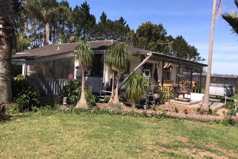 Photo of property in 48 Pukeoware Road, Waiuku, 2681