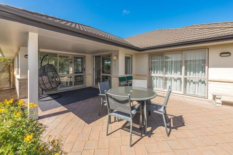 Photo of property in 15 Gilligan Close, College Estate, Whanganui, 4500