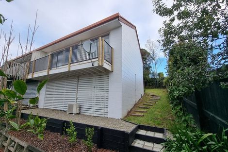 Photo of property in 5a Dolbear Street, Titirangi, Auckland, 0604