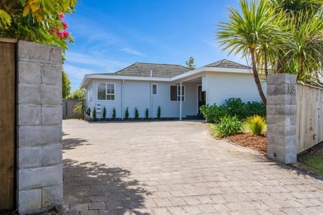 Photo of property in 13 Glengarry Place, Hilltop, Taupo, 3330