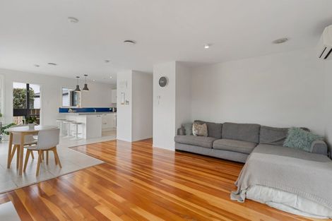 Photo of property in 59 Taurus Crescent, Beach Haven, Auckland, 0626