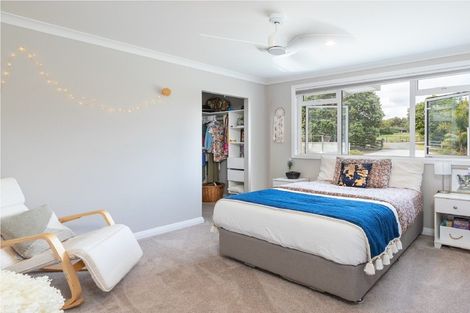 Photo of property in 33 Rua Road, Mangawhai, 0573