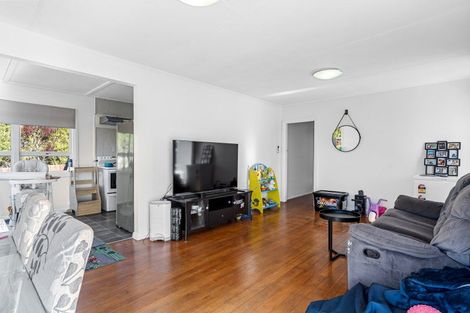 Photo of property in 60 Tennyson Crescent, Stoke, Nelson, 7011