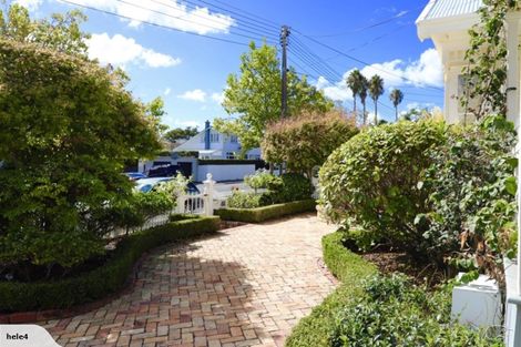 Photo of property in 7 Grahame Street, Devonport, Auckland, 0624