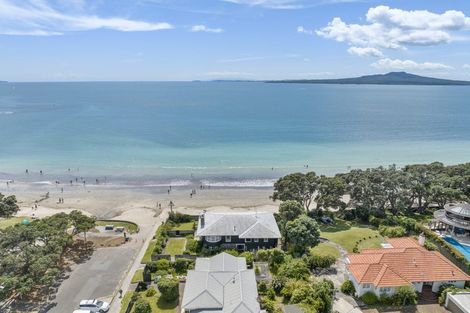 Photo of property in 21 The Strand, Takapuna, Auckland, 0622