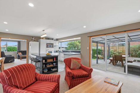 Photo of property in 724 Queens Drive, Waikiwi, Invercargill, 9810
