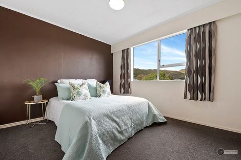 Photo of property in 15a Naenae Road, Naenae, Lower Hutt, 5011