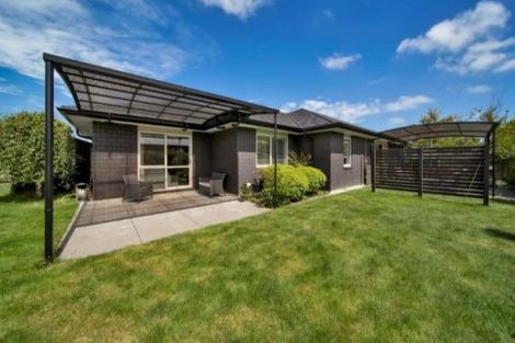 Photo of property in 10 Ryder Drive, Waiwhakaiho, New Plymouth, 4312