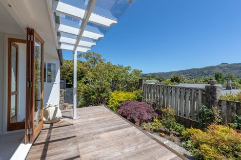 Photo of property in 20a Chatsworth Road, Silverstream, Upper Hutt, 5019