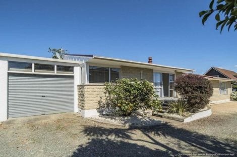 Photo of property in 2/11 Exeter Street, Stoke, Nelson, 7011