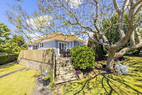 Photo of property in 49 Porchester Road, Papakura, 2110