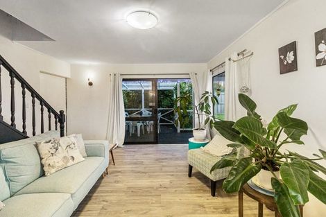 Photo of property in 44 Polkinghorne Drive, Manly, Whangaparaoa, 0930