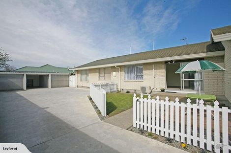 Photo of property in 3/12 Peer Street, Upper Riccarton, Christchurch, 8041