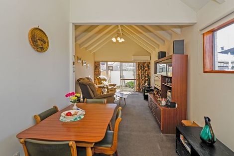 Photo of property in 56d Oxford Street, South Dunedin, Dunedin, 9012