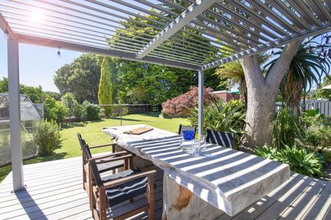 Photo of property in 28 Bright Crescent, Maraenui, Napier, 4110