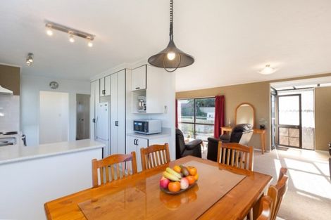 Photo of property in 11 Forglen Place, Tawa, Wellington, 5028