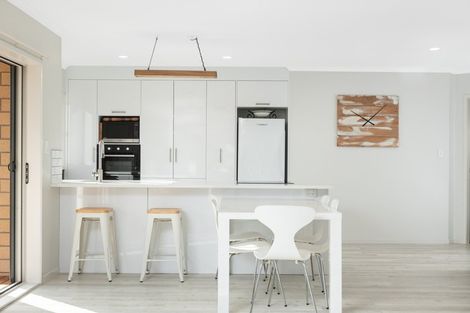 Photo of property in 6/100 Millers Road, Brookfield, Tauranga, 3110