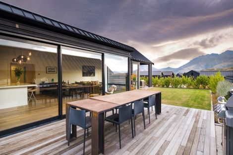 Photo of property in 58 Falconer Rise, Jacks Point, Queenstown, 9371