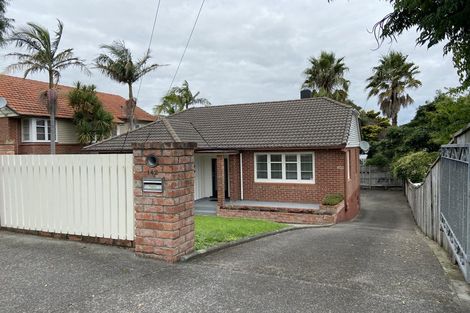 Photo of property in 142 Landscape Road, Mount Eden, Auckland, 1024