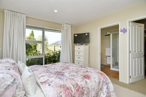 Photo of property in 12 Galatos Street, Rangiora, 7400