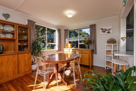 Photo of property in 22 Chums Road, Paraparaumu Beach, Paraparaumu, 5032