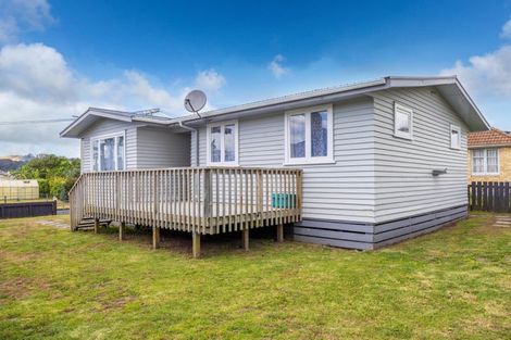 Photo of property in 2 Armstrong Street, Huntly, 3700